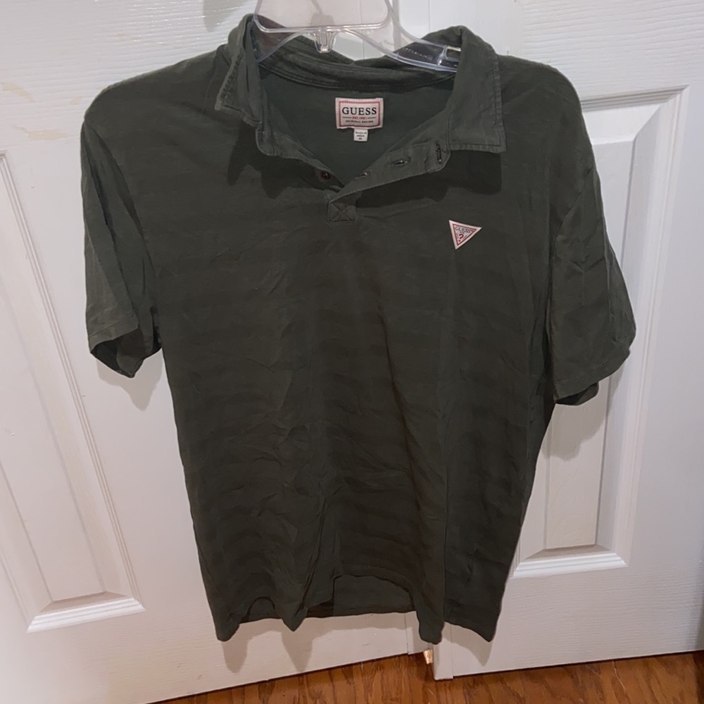 Guess Women’s Green Short-Sleeve Polo Shirt M
